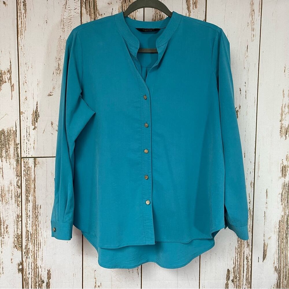 Investments Petite, Button Down Blouse. Size PL. In excellent condition!